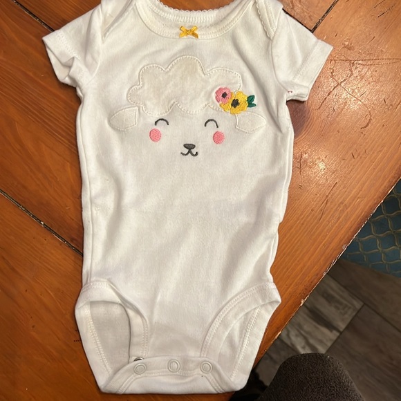 Newborn Onsies 4 pack. New never worn but have been washed - Picture 5 of 9